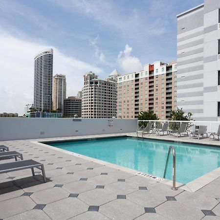 Fairfield Inn & Suites By Marriott Fort Lauderdale Downtown/Las Olas Екстериор снимка