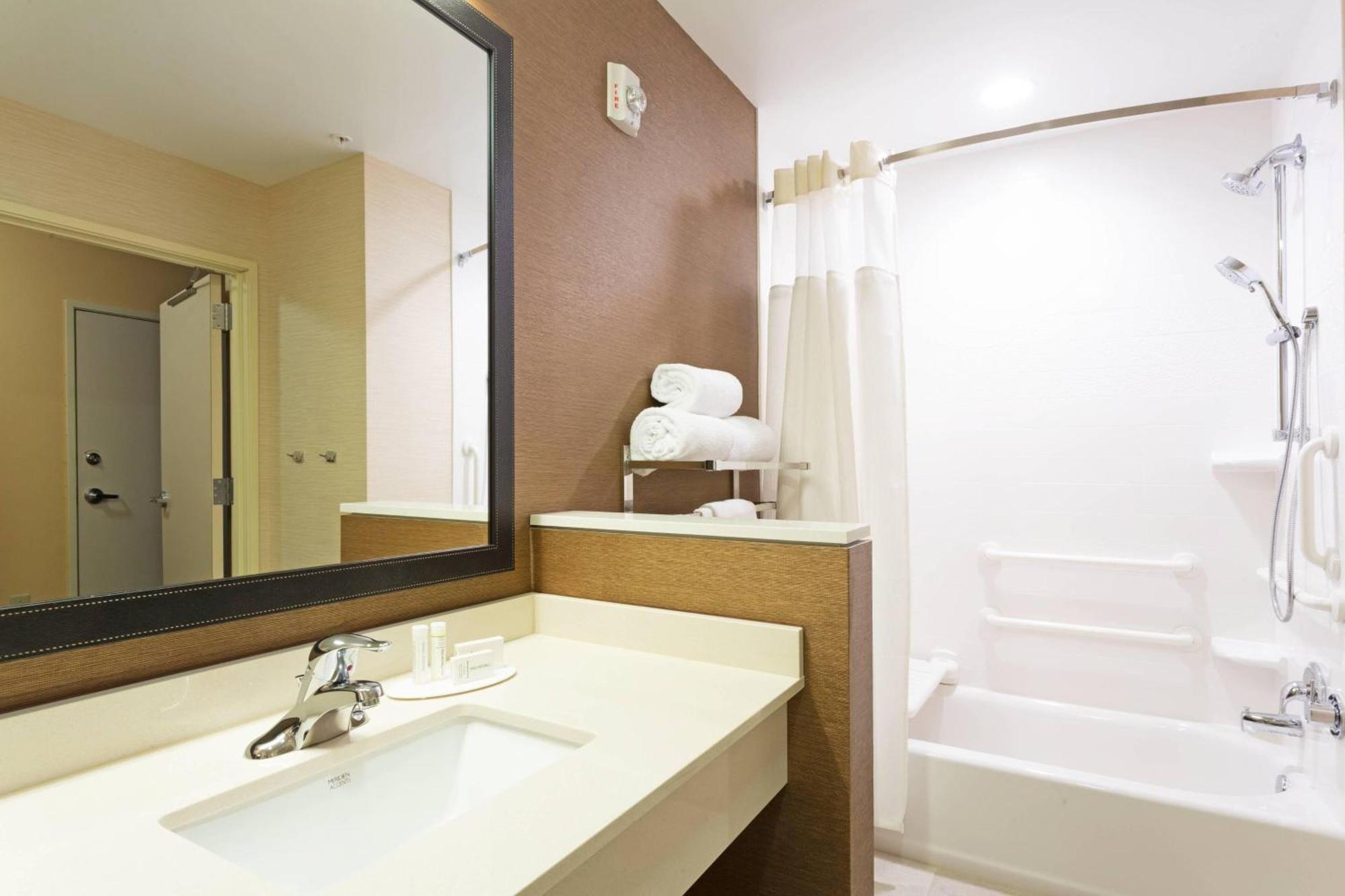 Fairfield Inn & Suites By Marriott Fort Lauderdale Downtown/Las Olas Екстериор снимка
